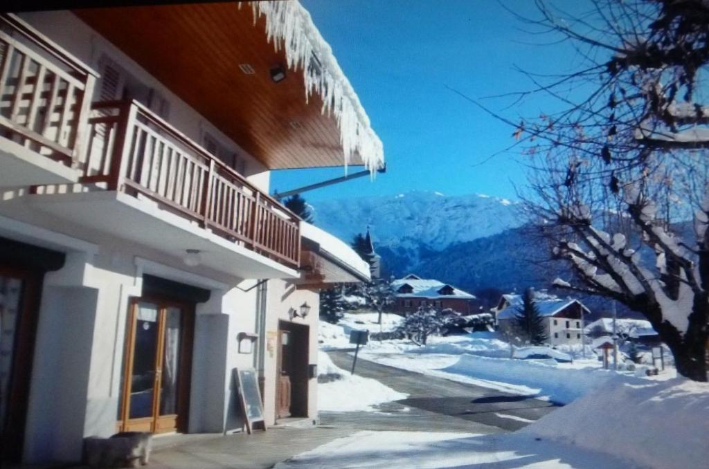 Hotel Le Beausejour Сен-Франсуа-Лоншам Экстерьер фото